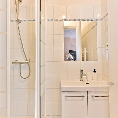 Apartment Pour 4 Proche De La Gare Montparnasse
