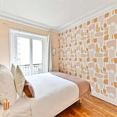 Pour 4 Proche De La Gare Montparnasse Apartment *